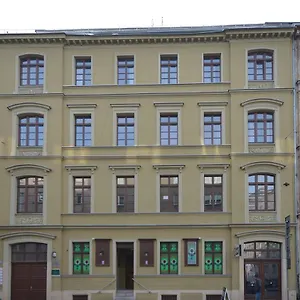 33 Хостел