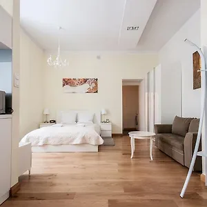 Elegant Foksal Apartment